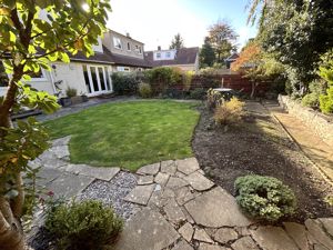 Photo 31- click for photo gallery